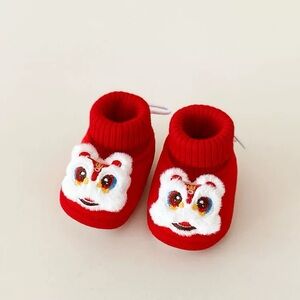 Red and White Cozy Cartoon Slippers Baby Shoes 9-12M